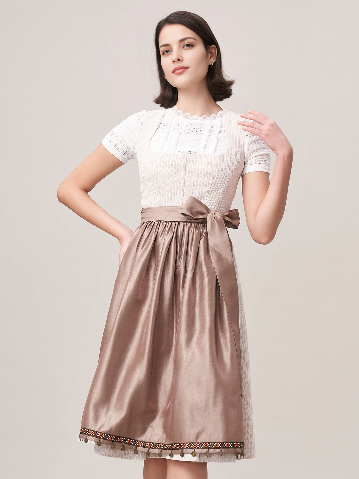Langarm Dirndl Bluse in Beige