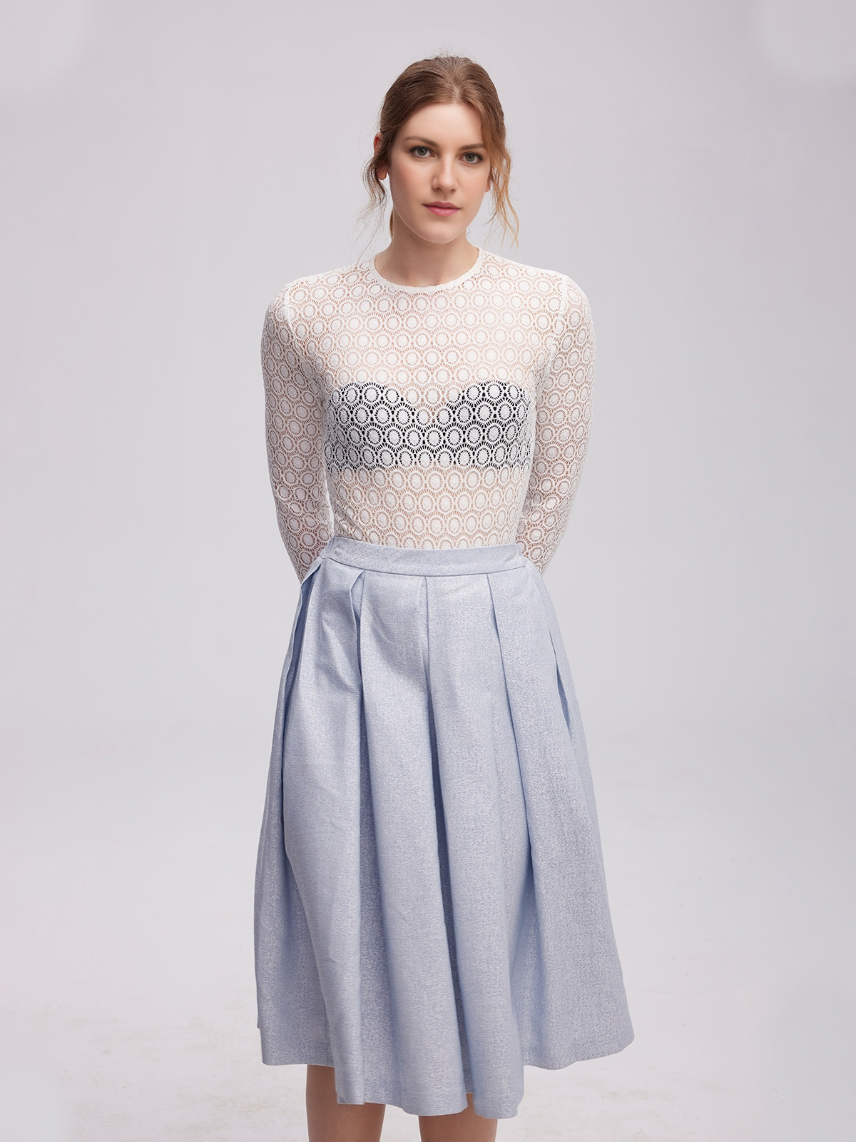 Hochgeschlossenes Dirndl in Grün