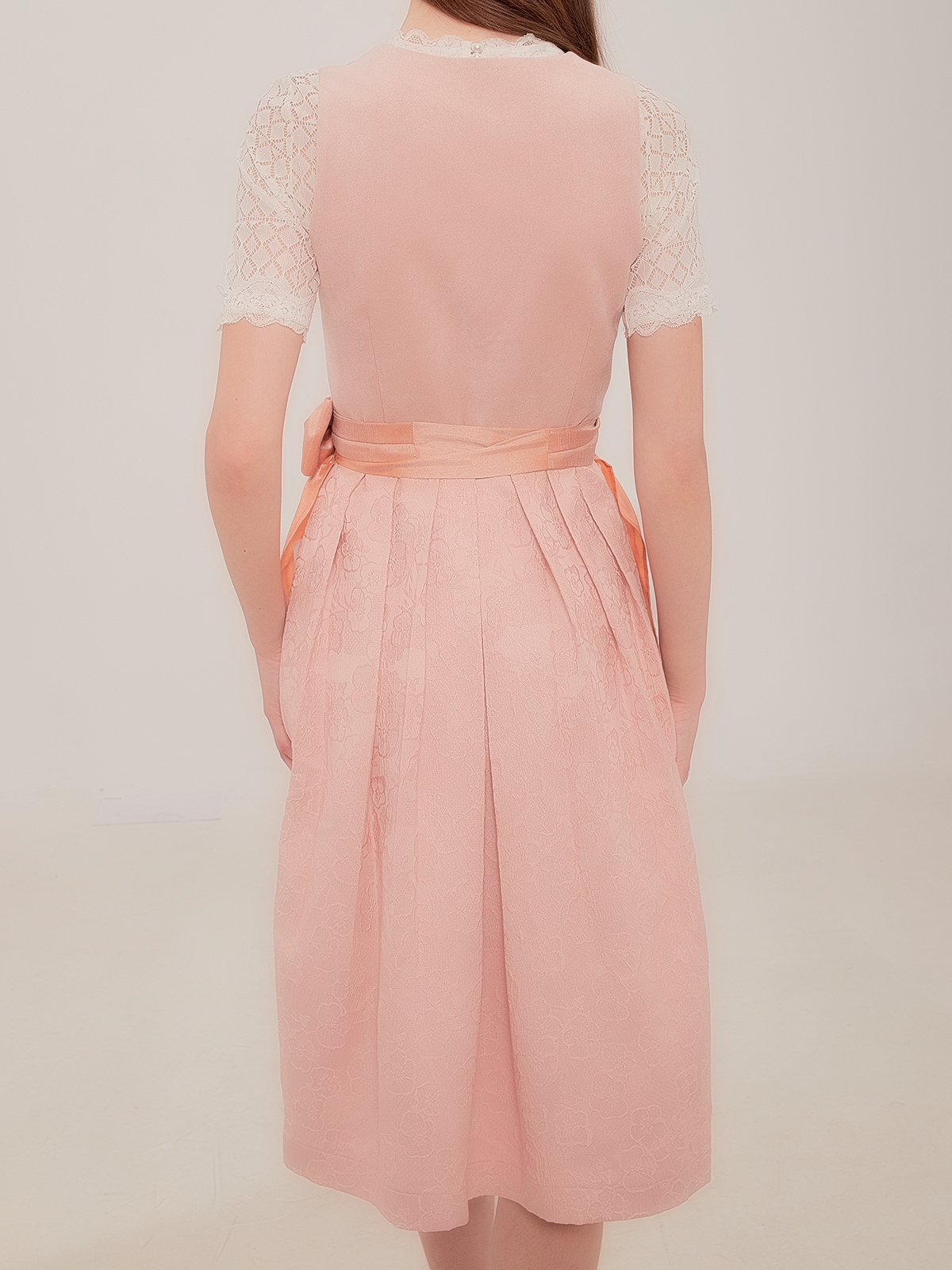 Ehreer Dirndl in Rosa
