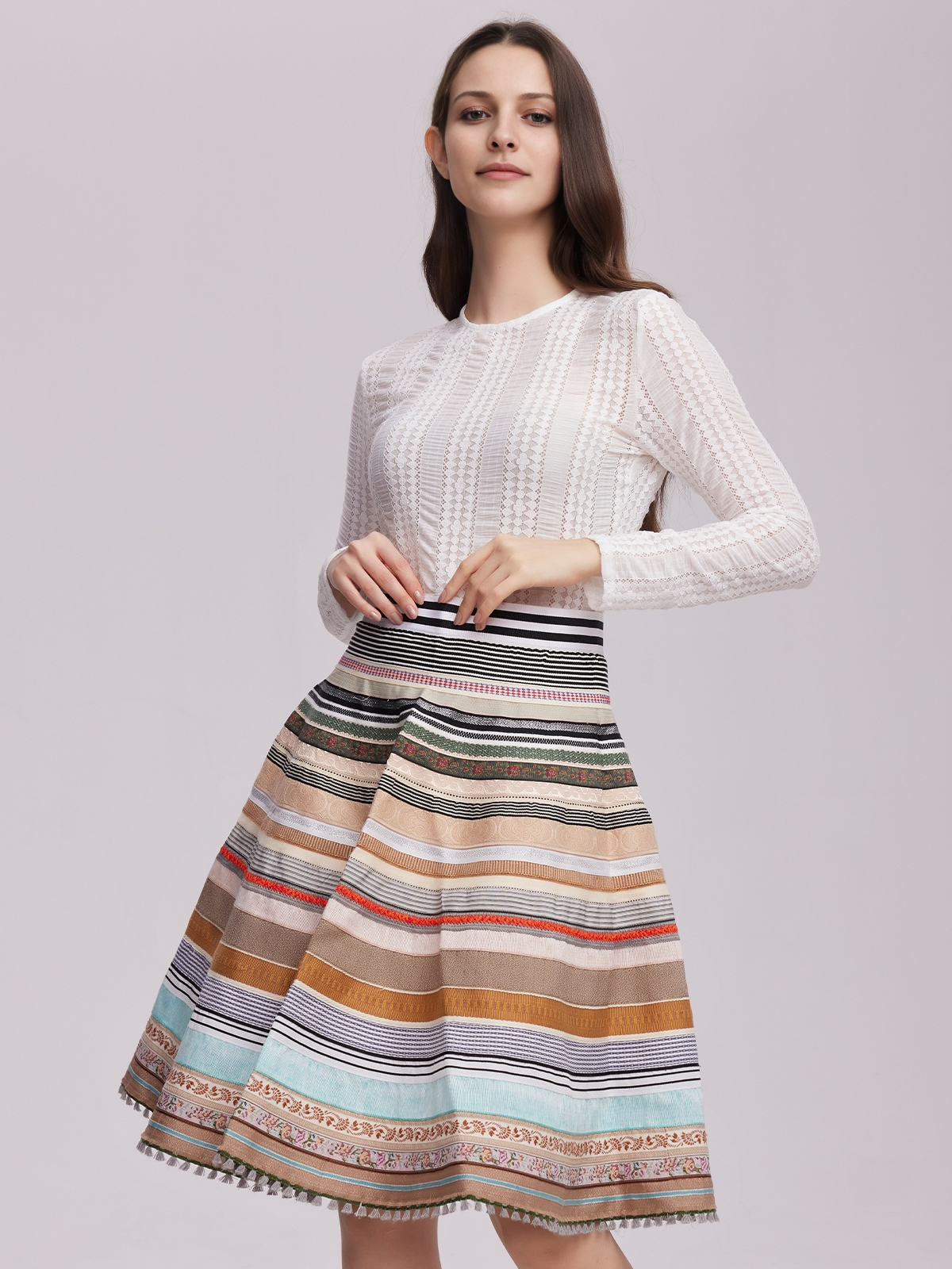 Dirndl in Gelb – ein sommerlicher Hingucker